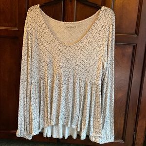 Mudd long sleeve top